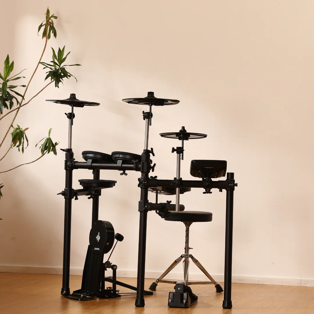 Donner DED-400 Professional Electronic Drum Set Kit with Drum Throne/Drumsticks/Headphones/Audio Cable - Image 16